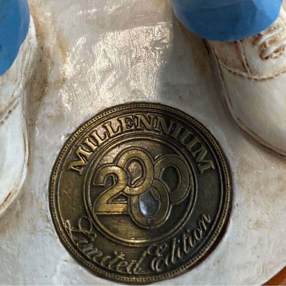 Vintage Millennium Masters of Miracles OB/GYN MD Holding Newborn Limited Edition - Picture 2 of 6